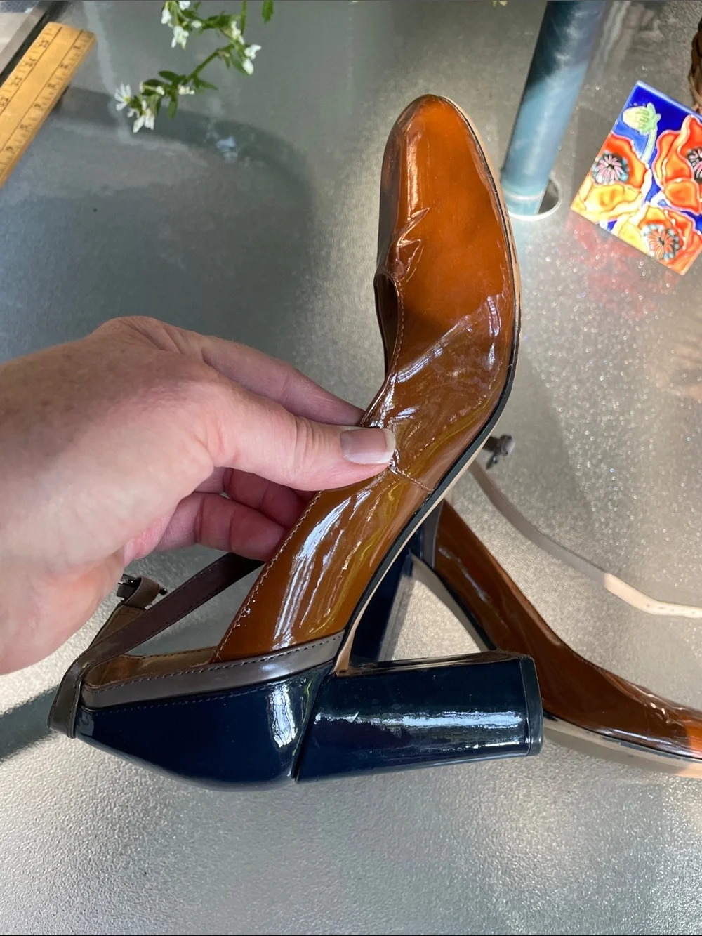 Clarks three toned shoes with straps size 7 1/2